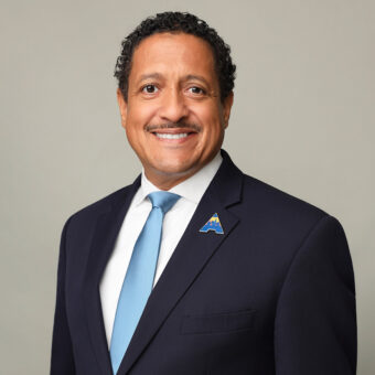 Michael Davis headshot